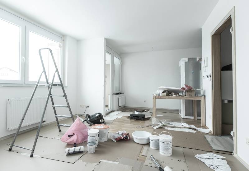 Rénover sa maison à Andrézieux-Bouthéon : les erreurs à éviter (et comment les anticiper)